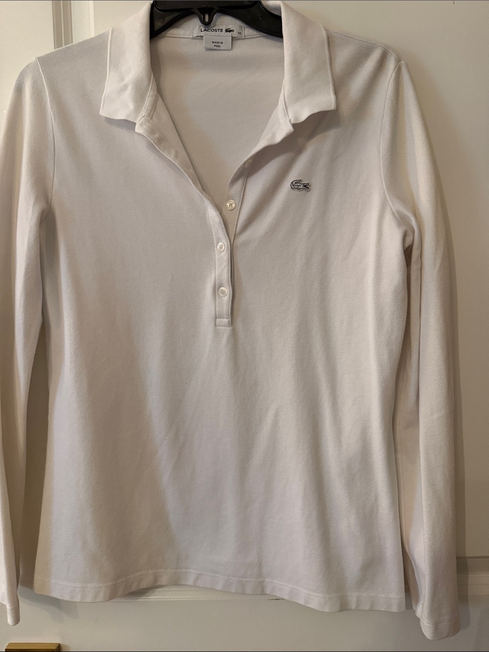 Lacoste White Long-Sleeve Polo Shirt with Embroidered Crocodile